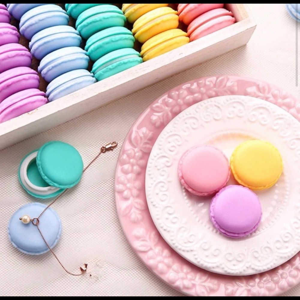 Macaron jewelry storage cases (3) NWOT